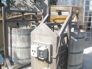 R01_0577-thumbnail2.jpg
